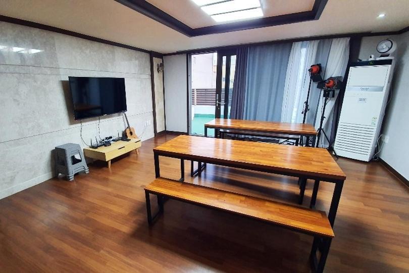Jeju Guesthouse Togŭnnae Zewnętrze zdjęcie